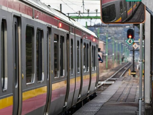 ロッキンひたちなか車と電車どっち？